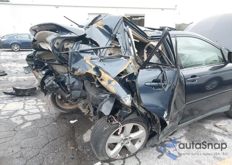 2005 Lexus Rx 330 from USA, damaged, VIN 2T2HA31U95C052772